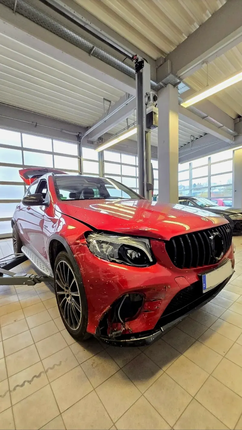 Mercedes GLC Frontschaden Gutachten